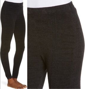 Nwt barefoot dreams pants